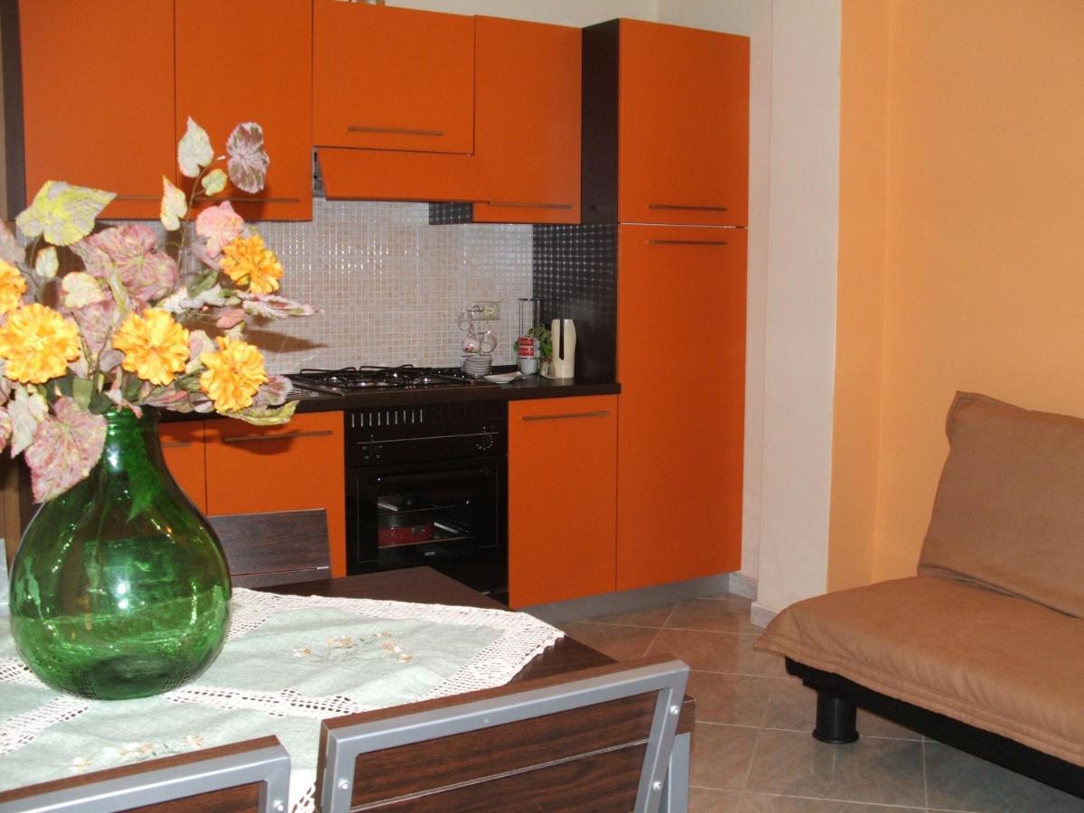 Residence Cuba Alloggi Per Turismo Fontane Bianche Exteriér fotografie