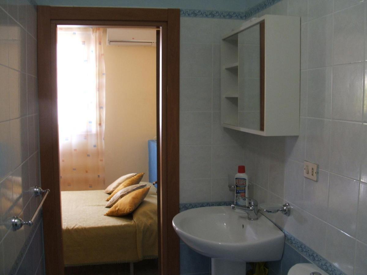 Residence Cuba Alloggi Per Turismo Fontane Bianche Exteriér fotografie