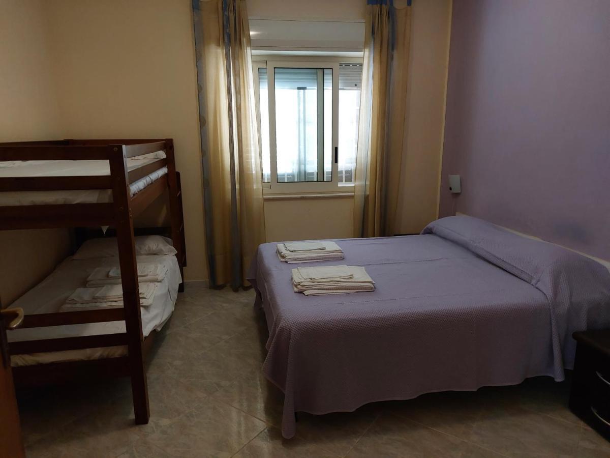 Residence Cuba Alloggi Per Turismo Fontane Bianche Exteriér fotografie